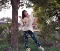 ���ҳ�������Ů�� һ���ӱ�Ů�񾭴�����