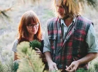 3年没花一分钱!夫妻辞职回乡改祖屋当农民