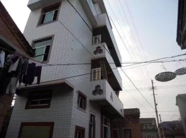 װ36ƽ3鷿 ϱ߳󵽱ݳЦ