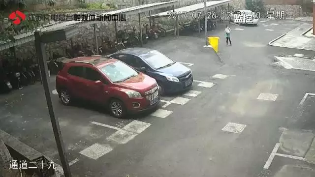 10岁儿童为逃避补课 谎称自己在小区内遭遇绑架