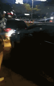 ���ڽγ���ײ�µϳ���Σ�ֱ���µϱ�ײ���շѸ�