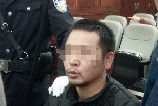 被人诽谤错杀同事 要求真正的造谣者承担刑事