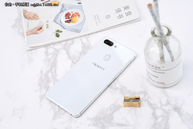 Ȼ OPPO R15R11