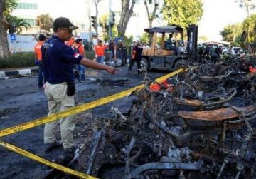 ӡ�ᾯ���ܲ�����Ϯ ��һ��������������������