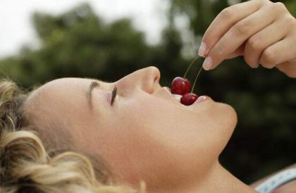 ��Щʳ����������ѳ� Ů��Ҫѧ�ᱣ���Լ�