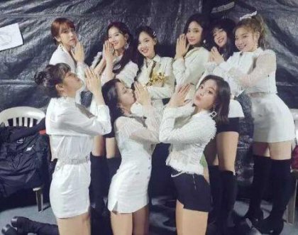 ����JYP�Ƴ���Ů�� �ܷ��Ϊ���걩��������
