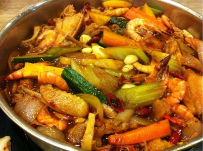 �����˹��г�֮������һ�������������ܺڿƼ��������˿�ճ��