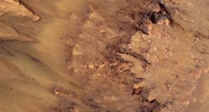 火星传来“裂变”式大发现！太空生命更高级专家惊到蜷缩