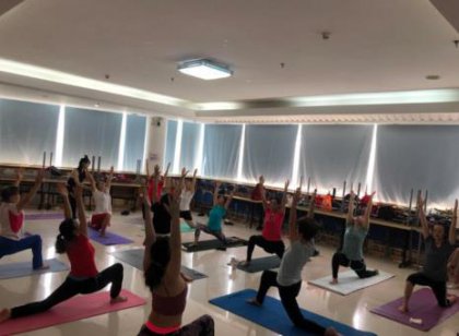 ��ɽ�绪������Ů�Խ���ɳ�����γ�Բ������