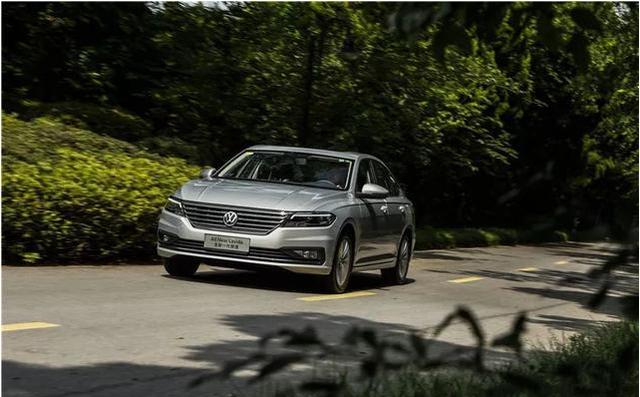 中国卖得最好的家轿,10.79万起月销4.8万辆,大众朗逸有何魅力?