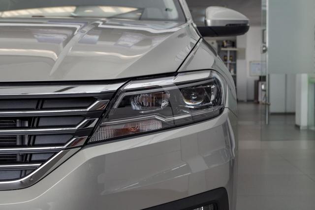 中国卖得最好的家轿,10.79万起月销4.8万辆,大众朗逸有何魅力?