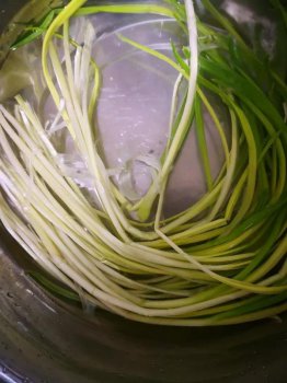 �ҳ��ˣ�ľ�������� ʳ�ļ������ֱ� �ɷ���ȱ����ƶѪ �ӻ�˥��