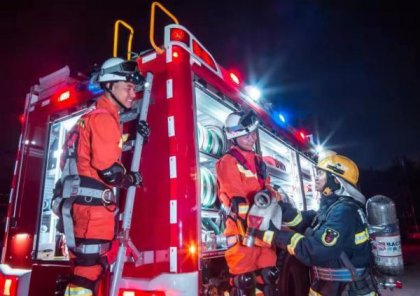 �ջ����˽������������ʱ����Ϊ׼����ǩ�գ�